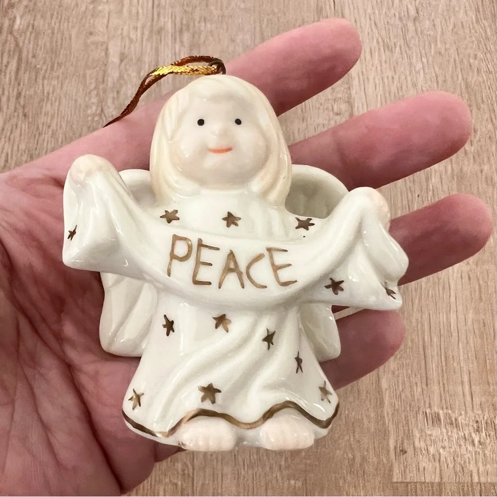 NIB Vintage‎ 2002 Porcelain Angle Christmas Holiday Ornament - Peace